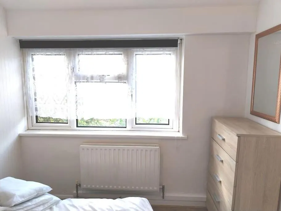 Family Apartment W/Self Check In Birmingham United Kingdom